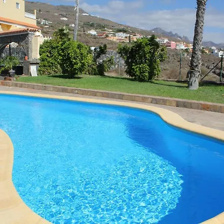 Con Piscina, Preciosas Vistas