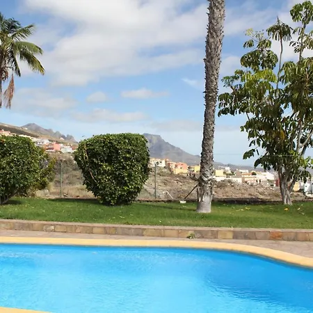 Con Piscina, Preciosas Vistas *